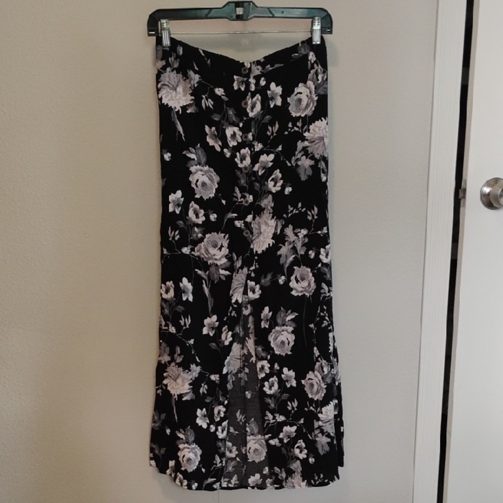 Wild Fable Black and White Floral Maxi Skirt
